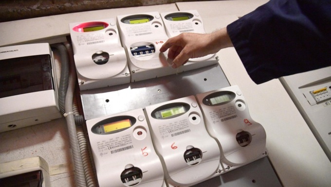 Mazzata per le famiglie in arrivo: dall’1 ottobre la bolletta dell’elettricità salirà del 59%