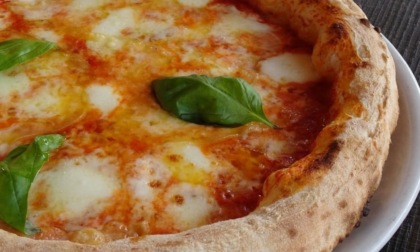 A Bergamo è un trionfo di pizza: Mimmo, Nasti e Scrocchia tra le migliori in Italia