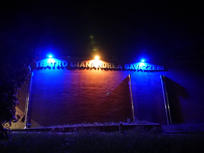 Il Cineteatro Gavazzeni di Seriate splende grazie alla sua nuova illuminazione