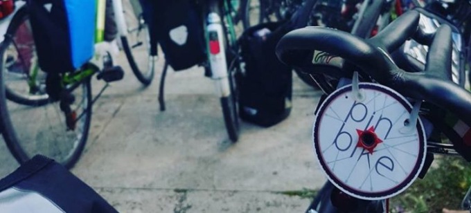 Più pedali e più vieni premiato: arriva a Bergamo il gioco di PinBike
