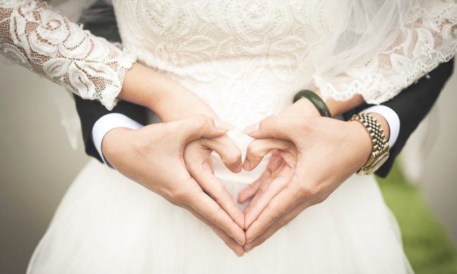 Circonvenzione di incapace e induzione al matrimonio, denunciata una donna