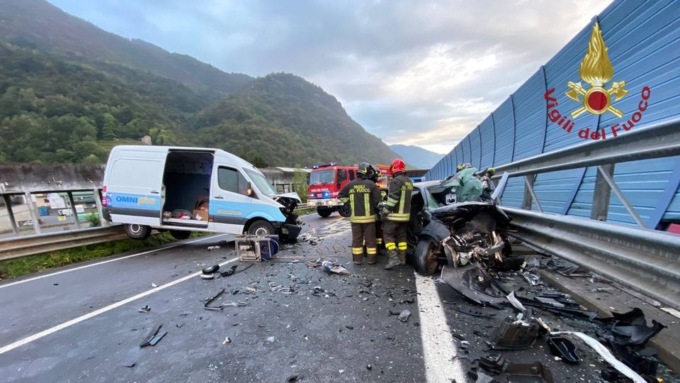Frontale sulla superstrada della Val Seriana: muore un ragazzo di 28 anni