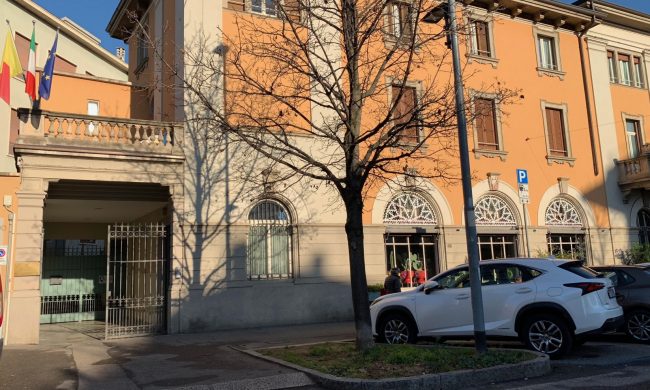 Finestre aperte anche quando si suona: l’Istituto Donizetti e il ricorso al Tar contro il Comune