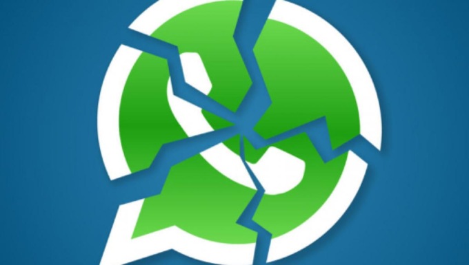 Whatsapp non funziona in tutta Italia e in mezza Europa: chat mute