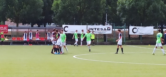 Loreto, 250 ragazzi “orfani” di campo da oltre un mese