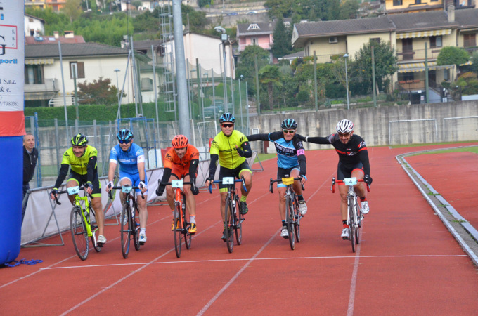 “Pedalando coi campioni” torna e porta a Casazza i grandi del ciclismo
