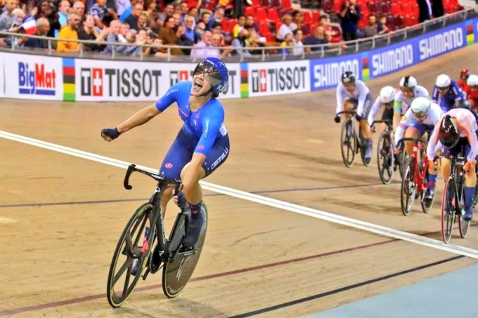 Martina Fidanza è oro mondiale nello scratch per il secondo anno di fila