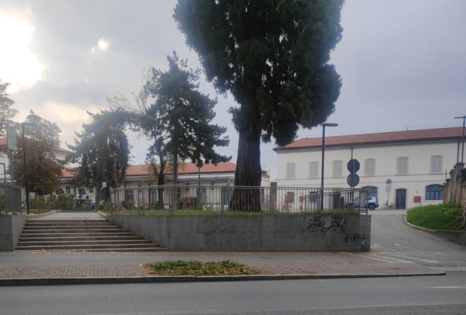 «L’abbattimento della scaletta di via Bonomelli è irrilevante, soldi buttati al vento»