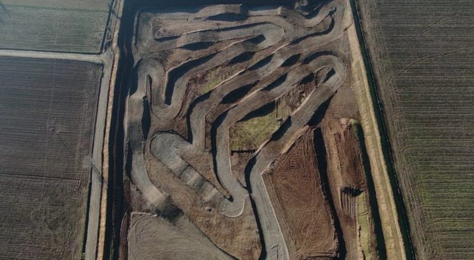 Cade sulla pista di motocross a Covo, paura per un 16enne bresciano
