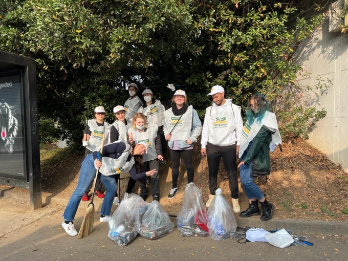 McDonald’s, volontari raccolgono oltre trenta chili di rifiuti a Orio al Serio