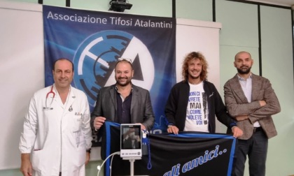 Tifosi e solidarietà: Ata Caravaggio e "Prima gli Amici" donano un monitor alla Pediatria di Treviglio