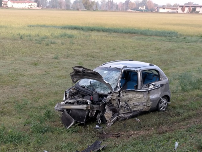 Ennesima vittima della strada: muore venticinquenne nel Cremasco