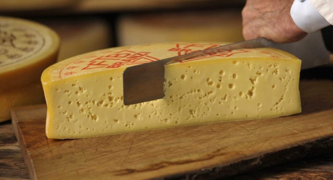 Il Branzi è tra i formaggi più buoni d’Italia: ha vinto l’Italian Cheese Awards