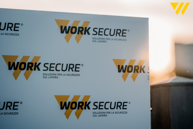 Oltre 10.000 articoli dei top brand del settore, Work Secure è il miglior alleato per la sicurezza sul lavoro