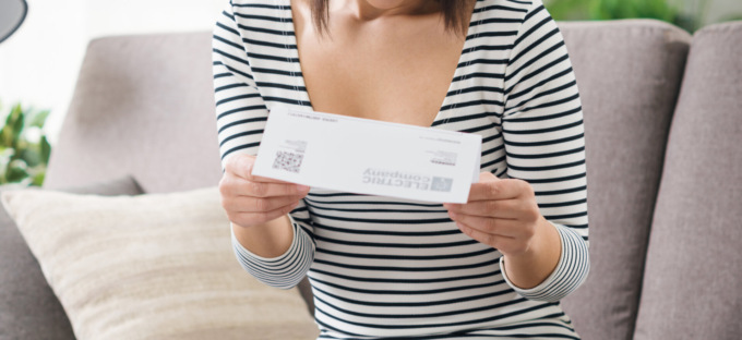 Aumenti in bolletta, attenzione a quelli illegittimi: l’allarme di Adiconsum Bergamo