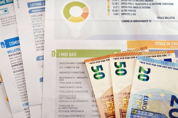Adiconsum, come non farsi prendere in contropiede con l’uscita dal mercato tutelato