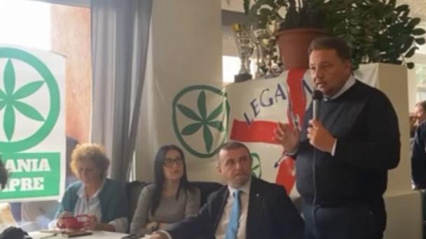Lega, gli scissionisti di Fava si ritrovano in Brianza: «Un nuovo contenitore per il Nord»