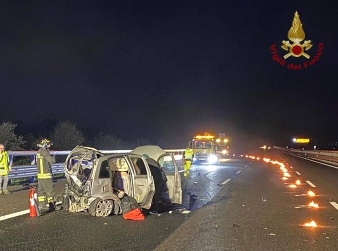 Schianto tra due auto, nella notte, lungo la Brebemi: cinque persone rimaste ferite
