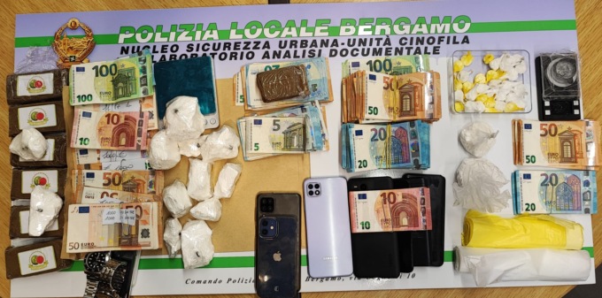 Arrestati tre quarantenni per spaccio al Villaggio degli Sposi