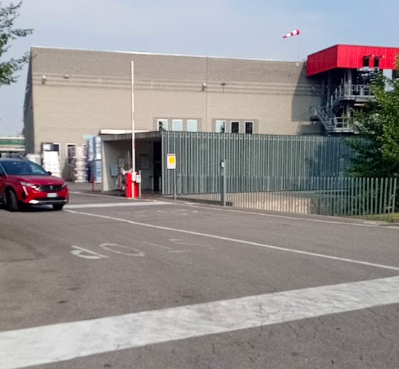 A casa i 30 lavoratori della cooperativa in sciopero alla Sabo di Levate