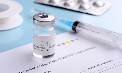 Vaccini antinfluenzali, accordo regionale per la somministrazione anche nelle farmacie
