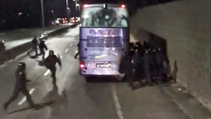 Pestaggio di Firenze, quel processo che voleva giustificare le botte della Polizia