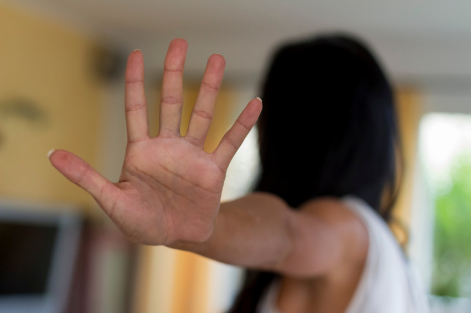 Violenza sulle donne in Bergamasca, nel 2022 casi di stalking aumentati del 19%