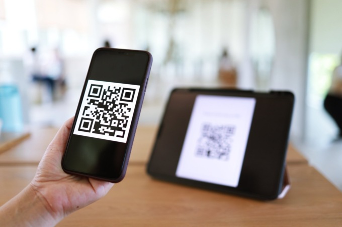 Rilascio dei passaporti, svolta in arrivo a Bergamo: doppio Qr code per velocizzare le prenotazioni