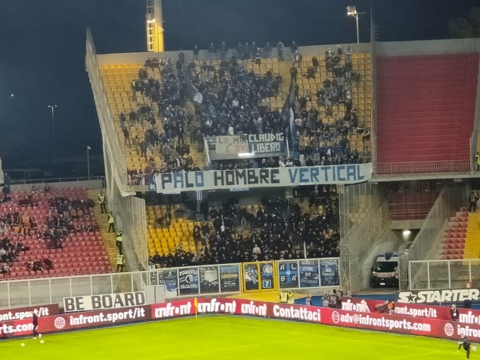 Aereo, bus, treno, auto e scooter: i veri vincitori di Lecce sono i 652 tifosi bergamaschi