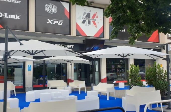 Il proprietario dell’Esport Palace di Bergamo: valuto di trasferirmi all’estero