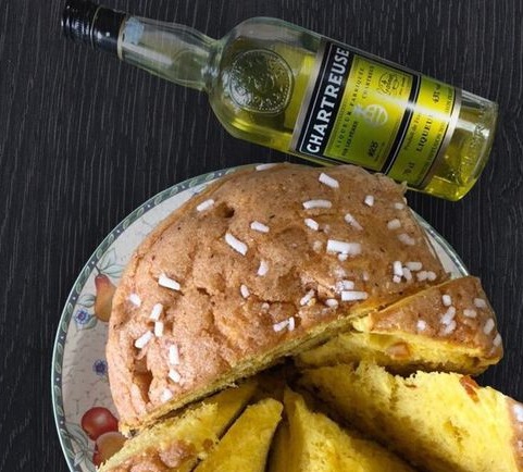 Il panettone della pasticceria Morlacchi allo Chartreuse in vendita nel monastero francese di Voiron