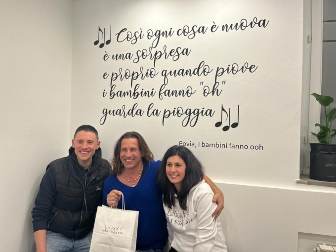 Povia in concerto gratuito a Treviglio il 21 Gennaio 2023.