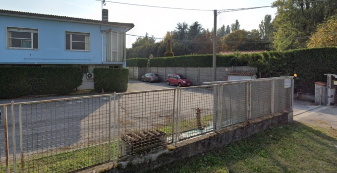 Uomo di 50 anni cade dal tetto di un’azienda a Fornovo, ricoverato in condizioni gravi