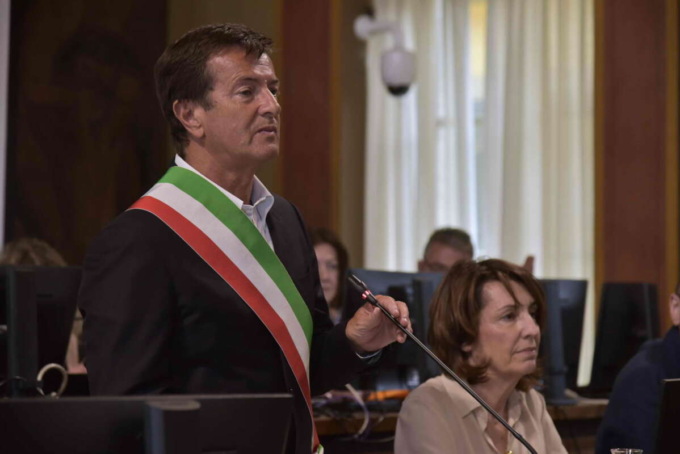 Le emozioni e le storie dei cinque bergamaschi d’oro e tutti i benemeriti del Comune