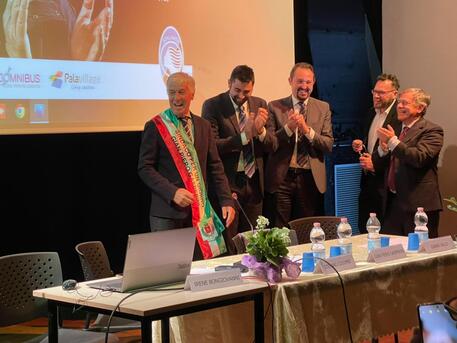 Lo speciale lunedì di Gasperini, per un giorno sindaco della sua Grugliasco: «Un grande onore»