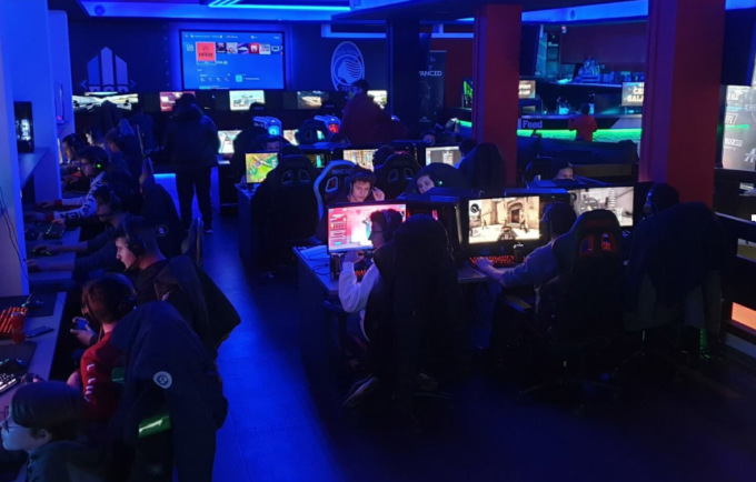 L’eSport Palace chiude a Bergamo e va a Milano: persa un’eccellenza bergamasca