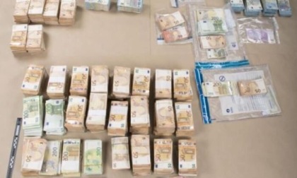 A Panzeri e Kaili sequestrato un milione e mezzo di euro: le foto della polizia belga