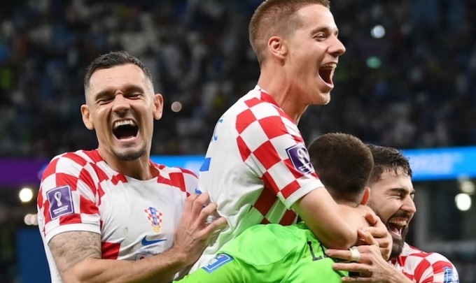 La Croazia supera il Giappone ai rigori, Pasalic segna il penalty decisivo