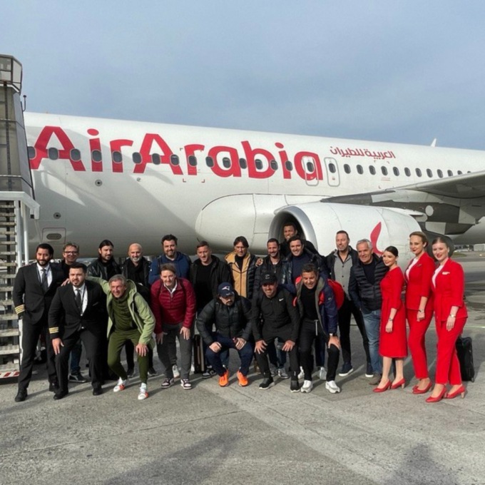 Quattordici ex calciatori all’aeroporto di Orio (c’era pure Totti). Ecco le foto