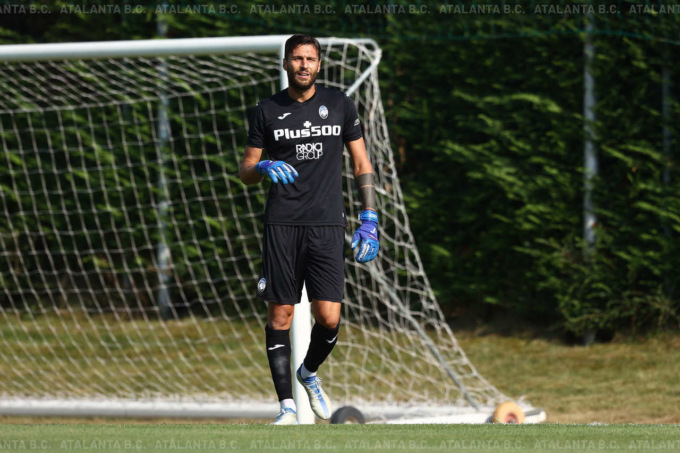 Il Milan ha preso un nuovo portiere e questo cambia l’immediato futuro di Sportiello