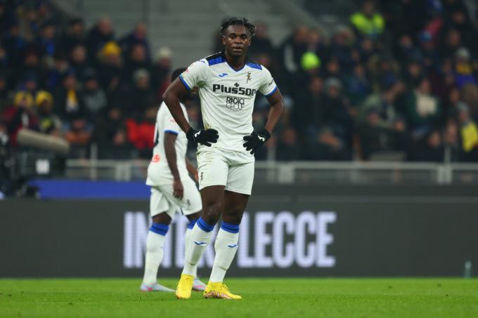Brutte notizie: lesione muscolare per Duvan Zapata, possibile un mese di stop