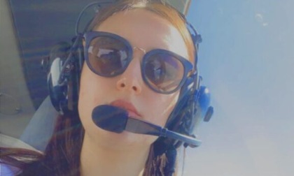 La storia di Lara, 23enne di Schilpario diventata pilota d’aereo