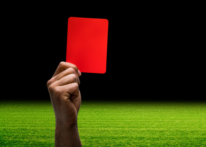 Daspo al padre che ha preso a pugni l’arbitro a Palosco per aver espulso il figlio