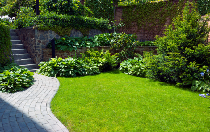 Come preparare il giardino alla primavera: guida passo dopo passo