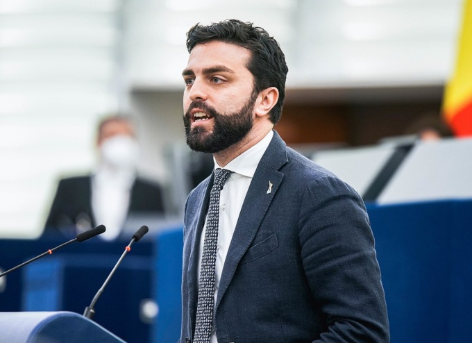 Rincaro dei mutui, il parlamentare europeo bergamasco Zanni: «Ecco perché la Bce sbaglia»