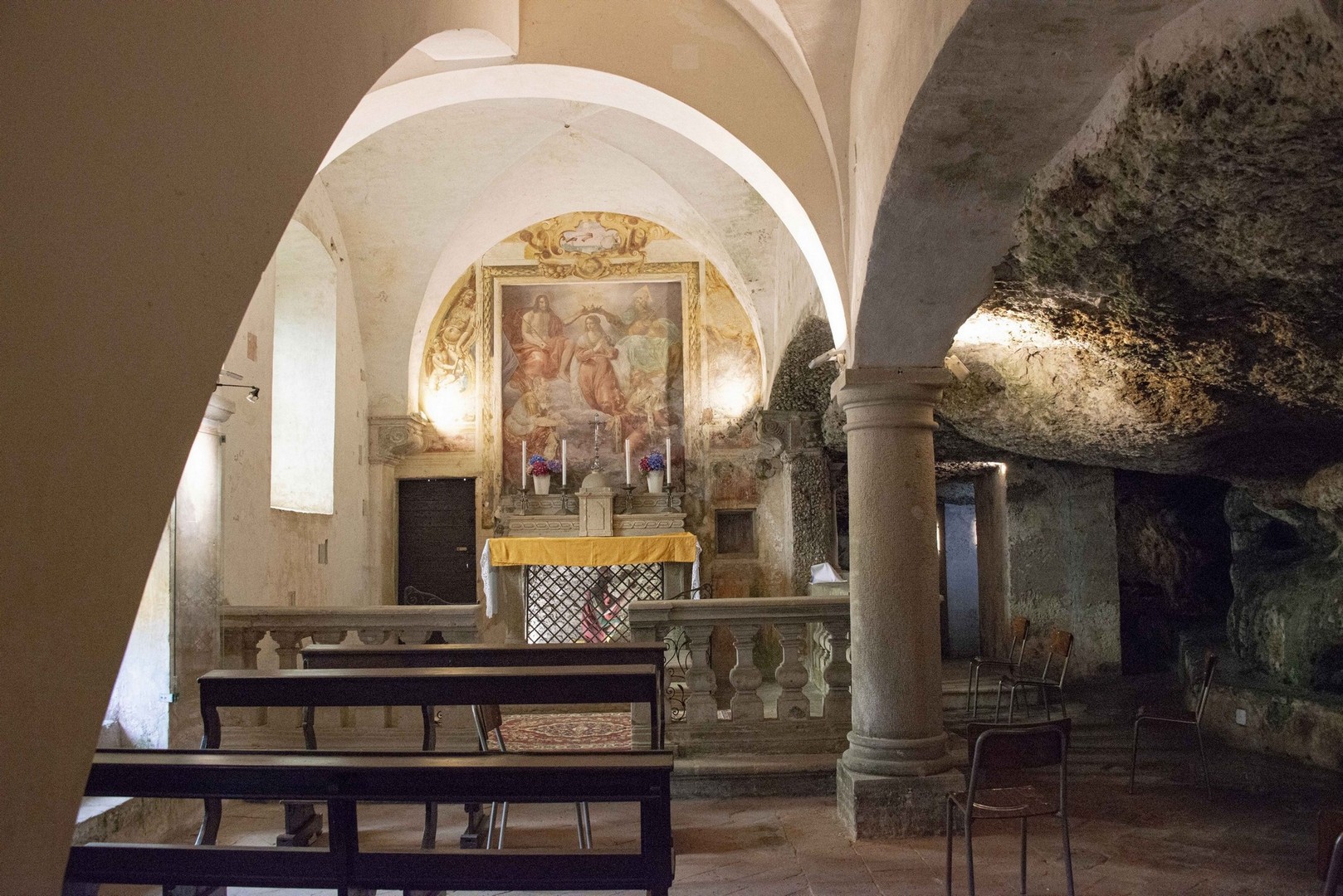 Santuario e Chiesa rupestre di San Vittore Martire, Brembate (BG) - Fonte portale 'I Luoghi del Cuore' (2)