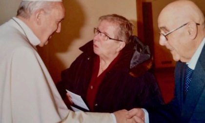 Nadia Beonio, la prof bergamasca maestra dei chierichetti in quel del Vaticano