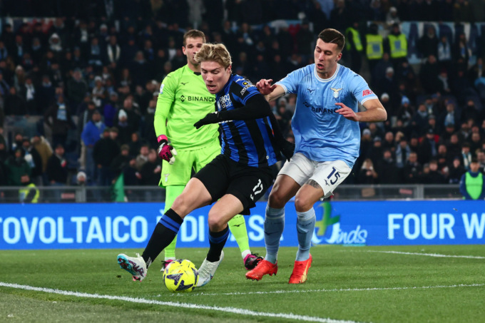 Zappacosta e Hojlund creano, Musso conserva: una super Atalanta batte la Lazio e vola al terzo posto (0-2)