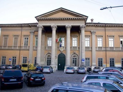 I docenti del Sarpi protestano: «Parcheggi troppo cari in Città Alta: noi non siamo turisti»