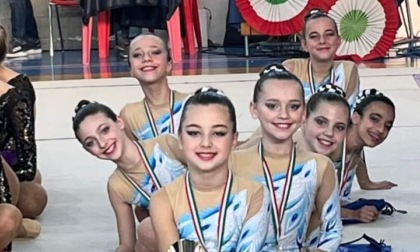 Le ragazze della Oros di Carvico hanno vinto la prima prova nazionale di ginnastica estetica